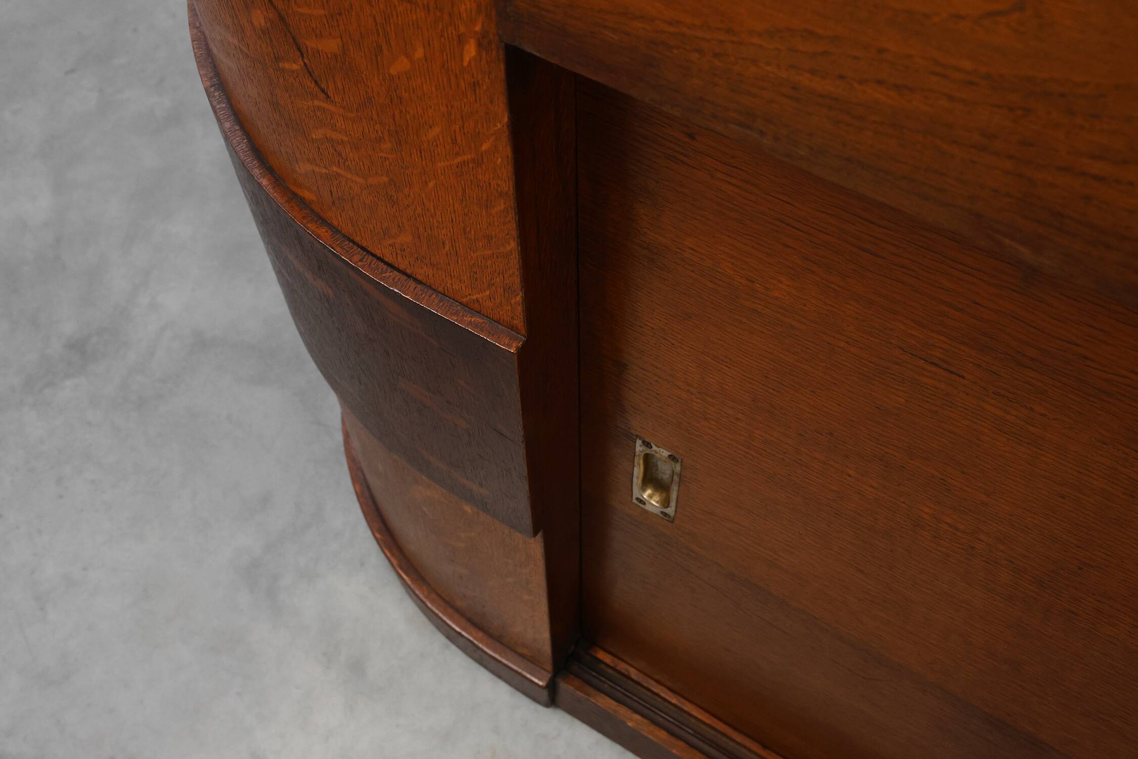 Monumental Art Deco Counter Attributed to De Coene, Belgium 1920s