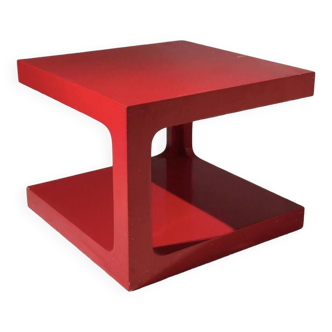 70's red lacquered side table