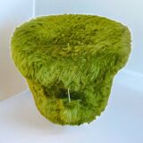 Hairy storage pouf
