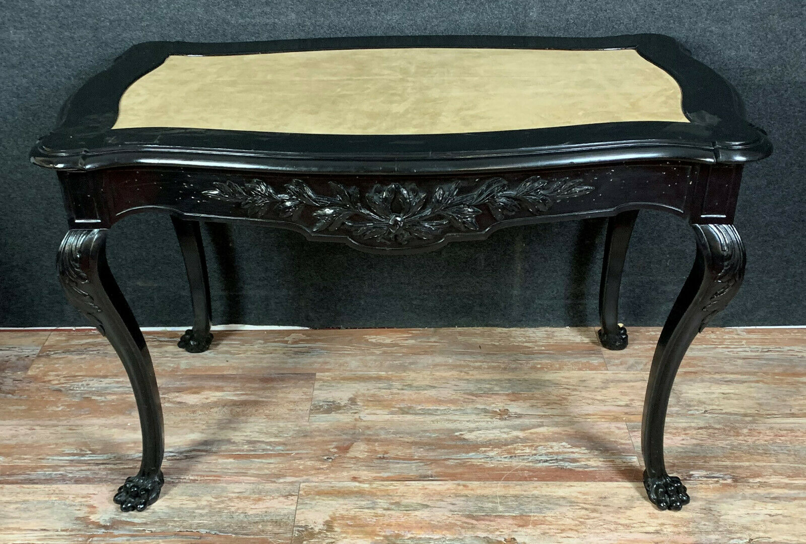 Napoleon III period games table in lacquered wood