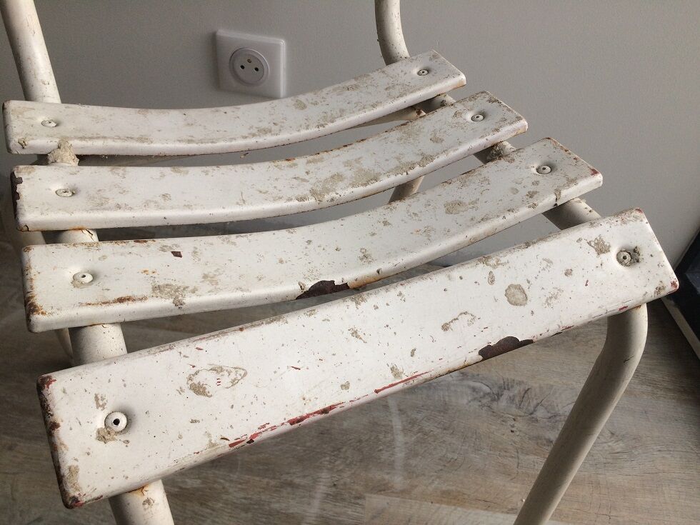Chairs all steel in their original patina.