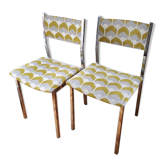 Lot of 2 metal chairs