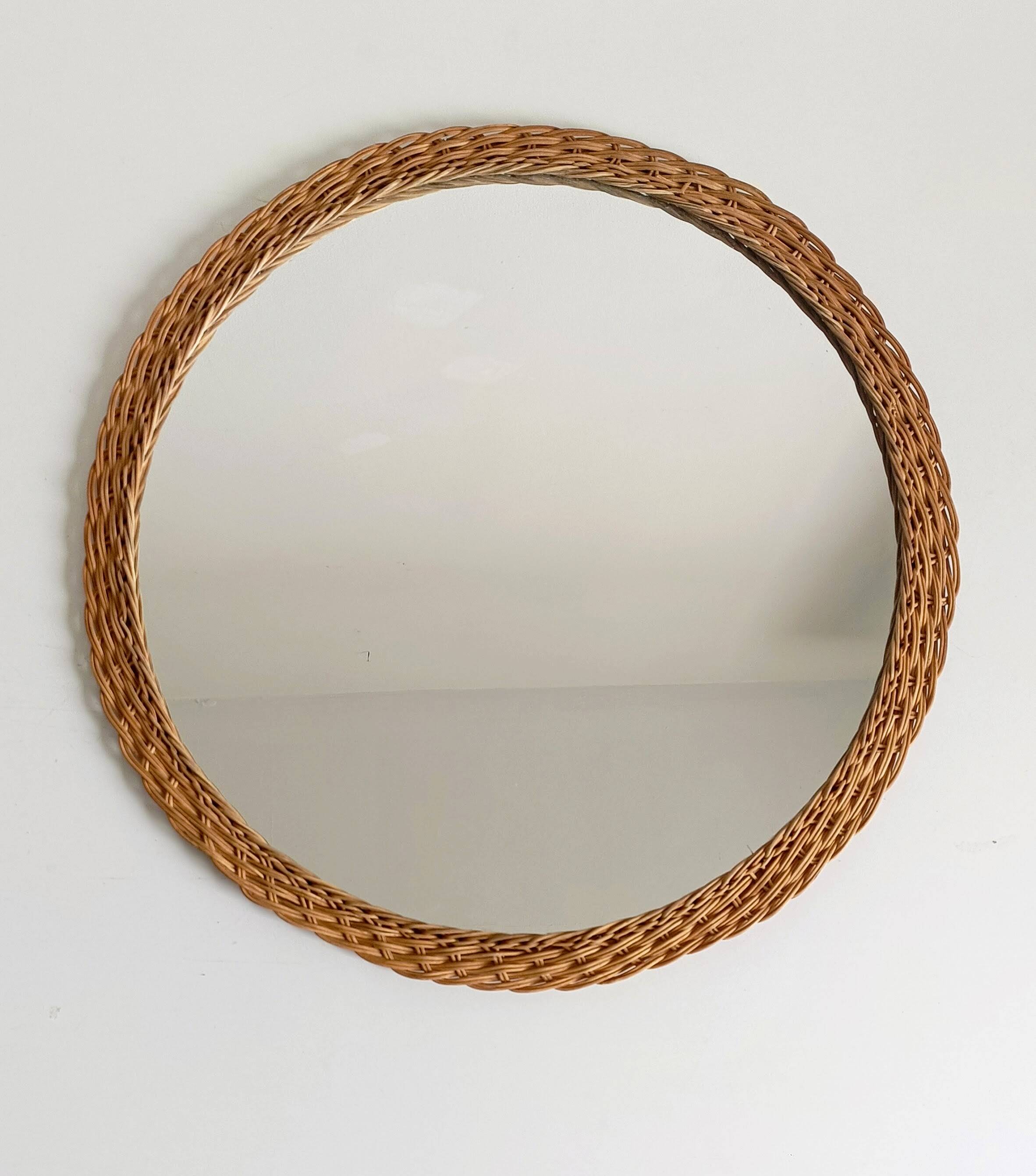 Miroir rond en osier rustique de Provence, milieu du siècle, fait à la main, France