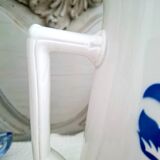 Pichet ancien en faïence Digoin