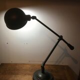 Industrial-style articulated metal desk lamp