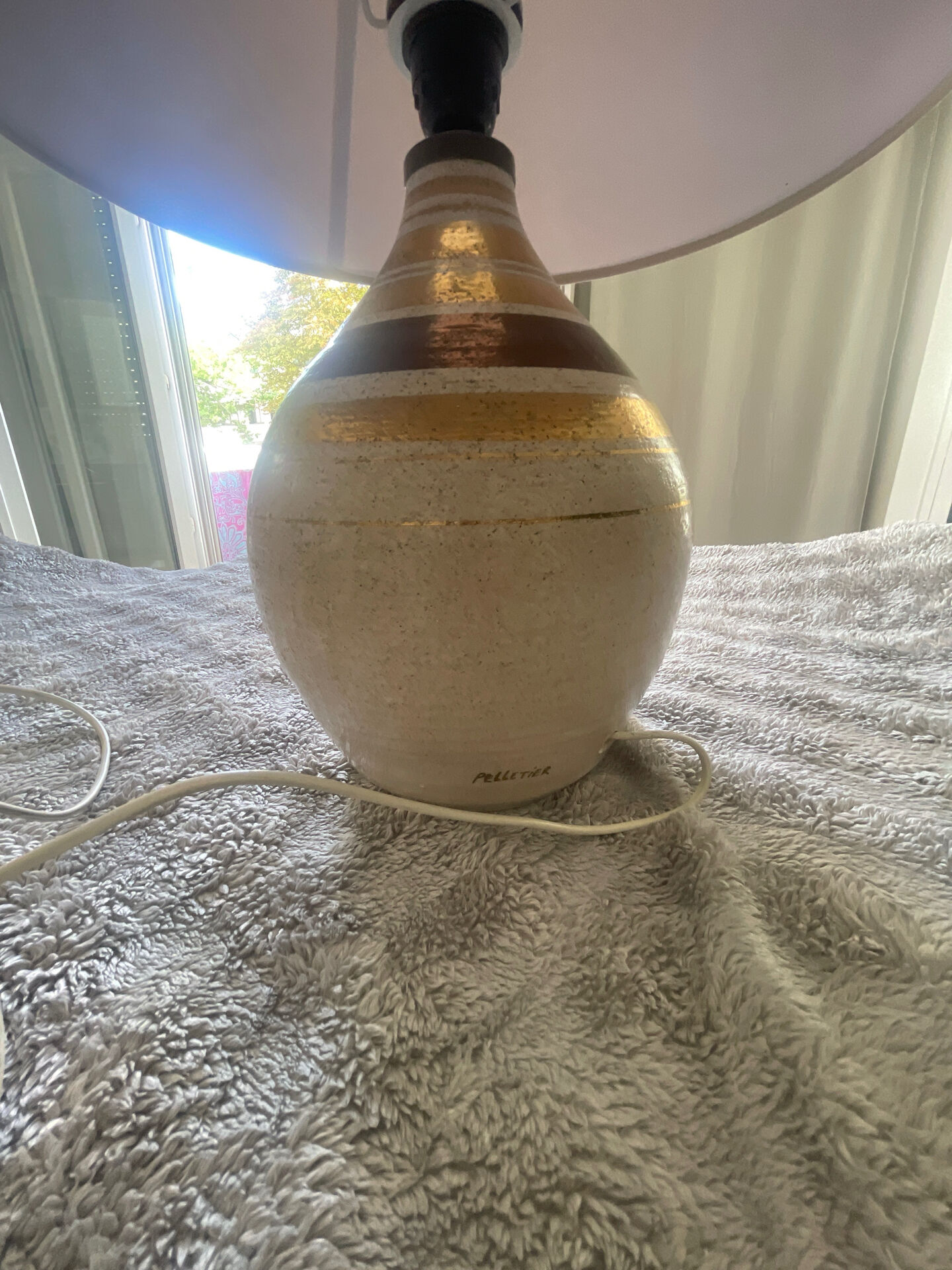 Pelletier lamp