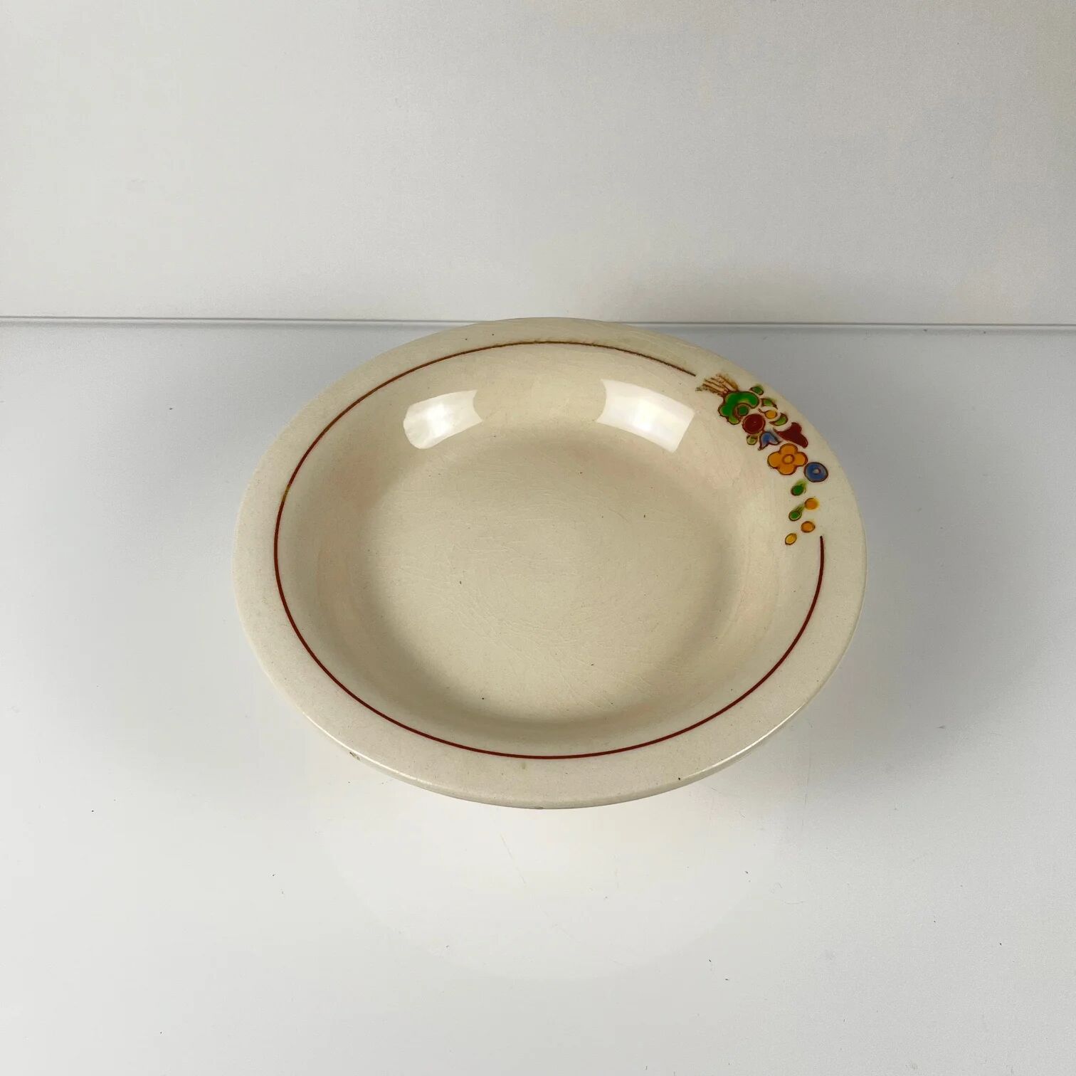 Longwy compote dish, early 20th century, floral decoration.