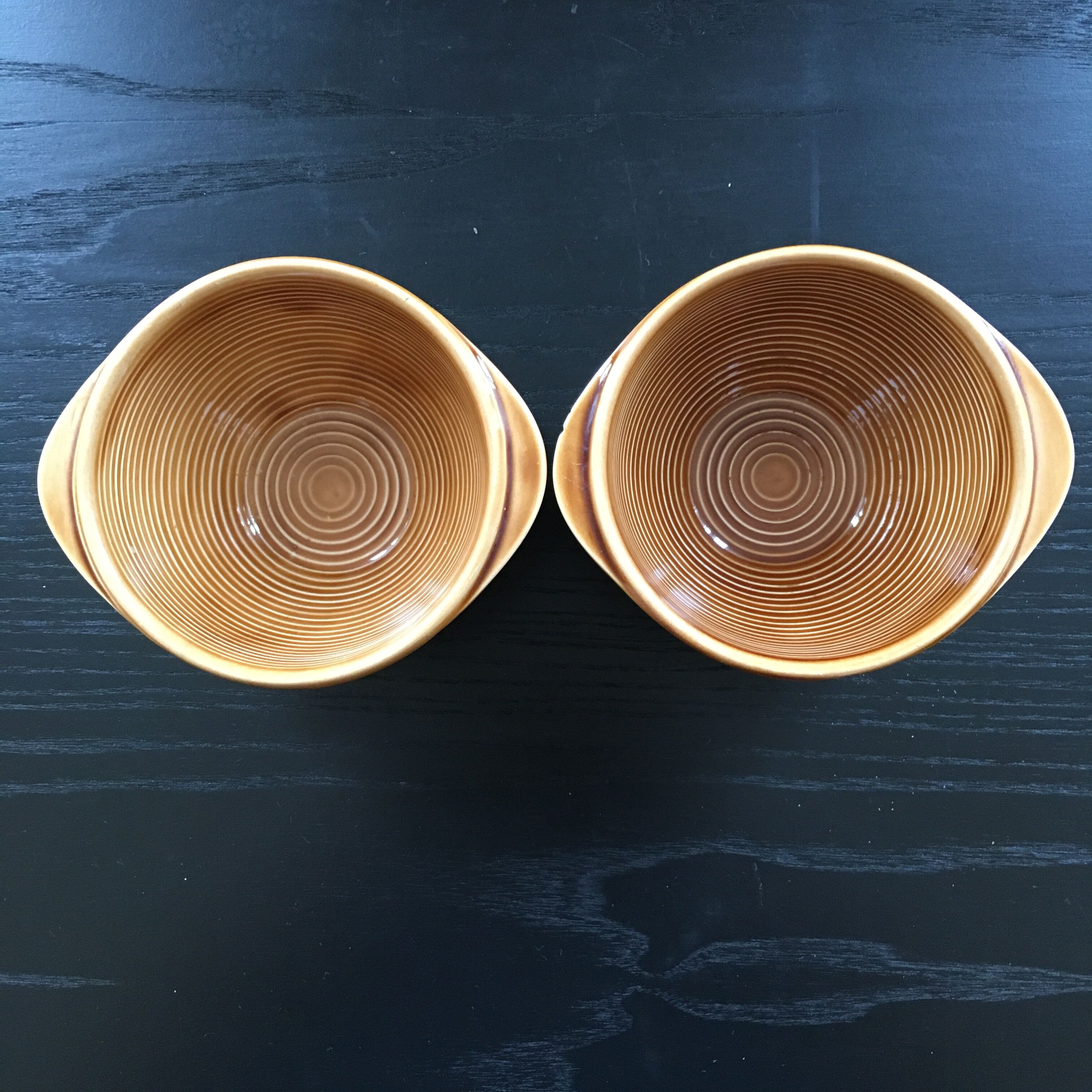 Lot 2 bowls yellow Provencal