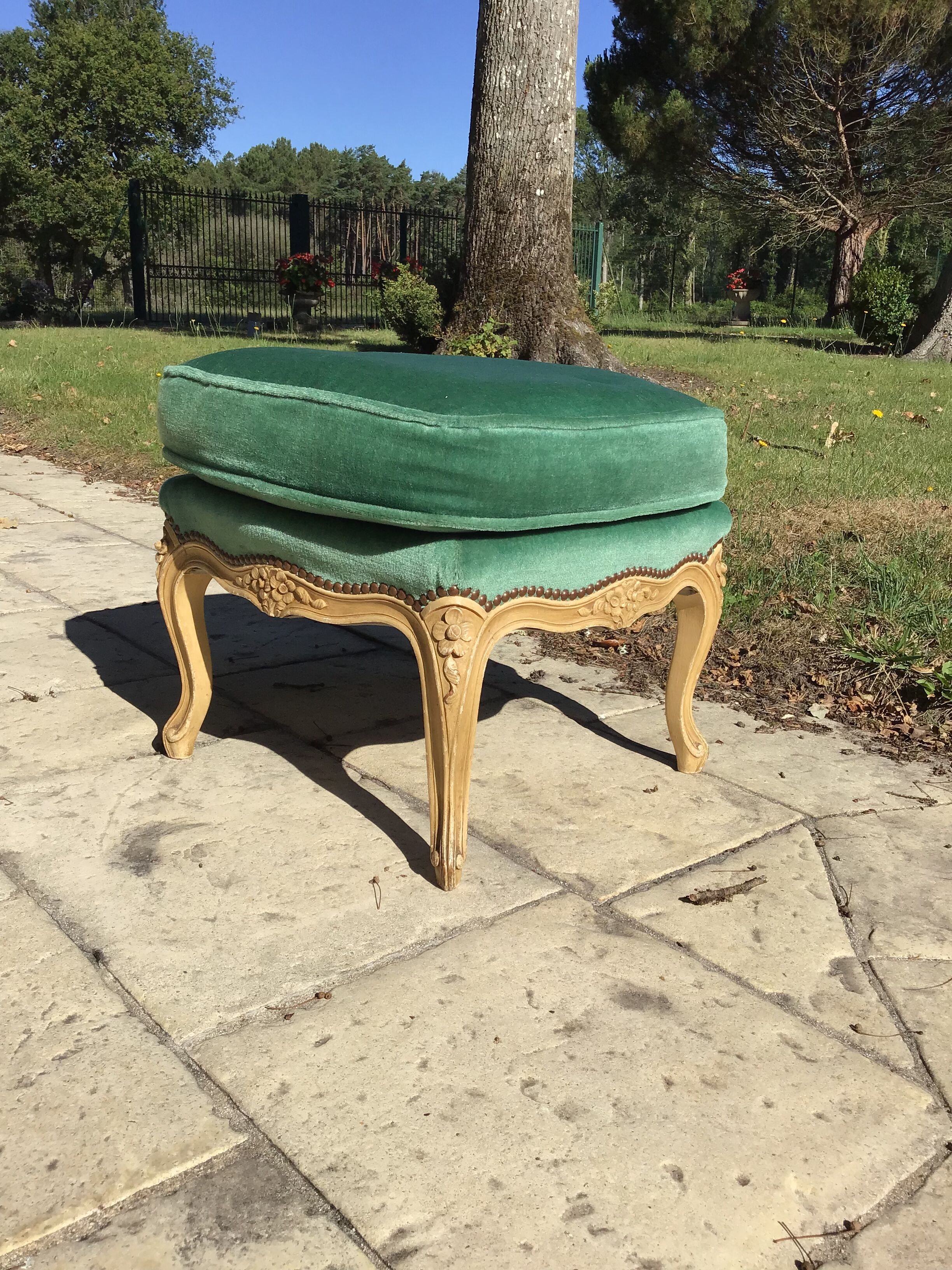 Ottoman Louis XV