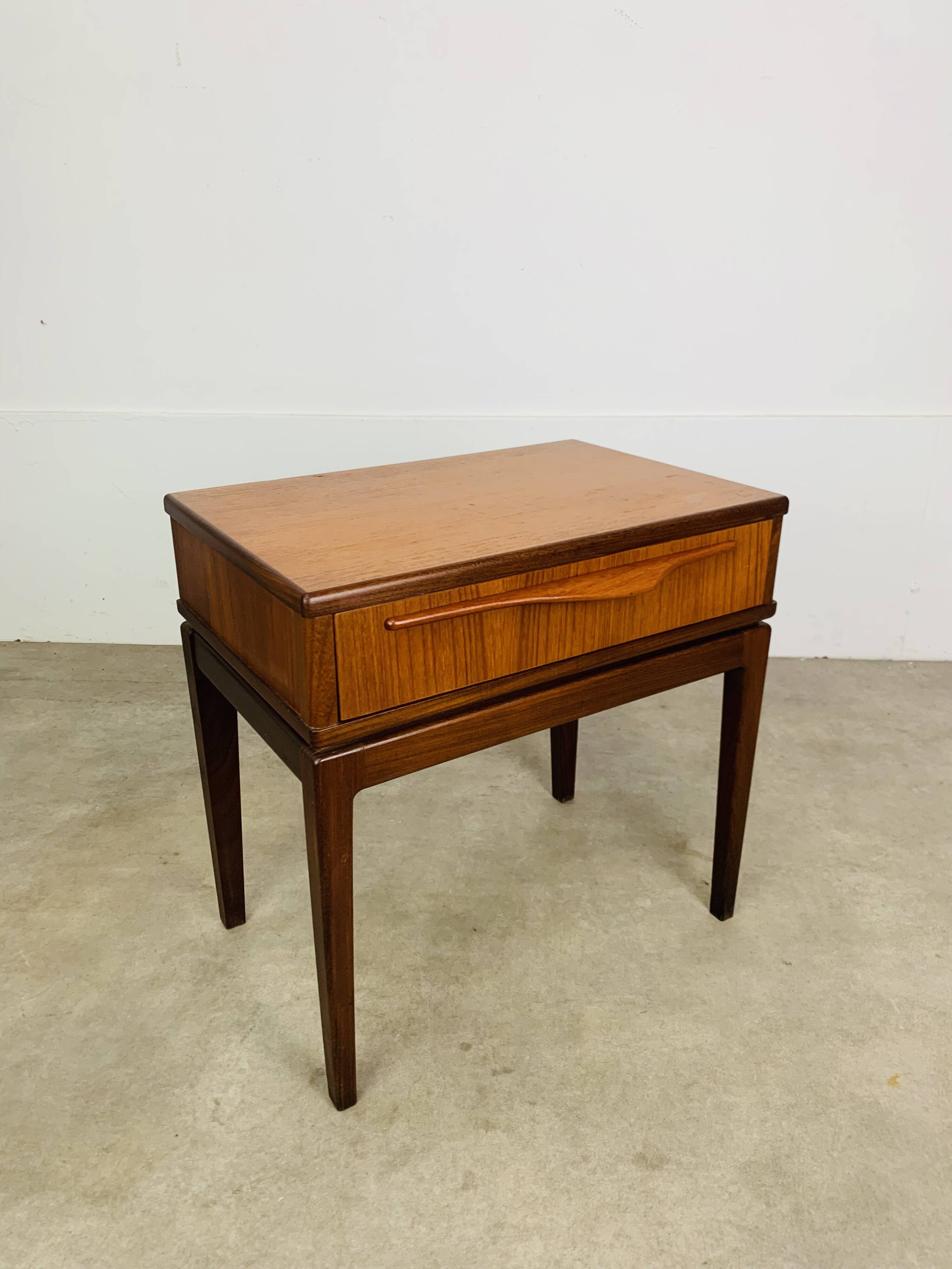 Chevet scandinave en teck, années 60