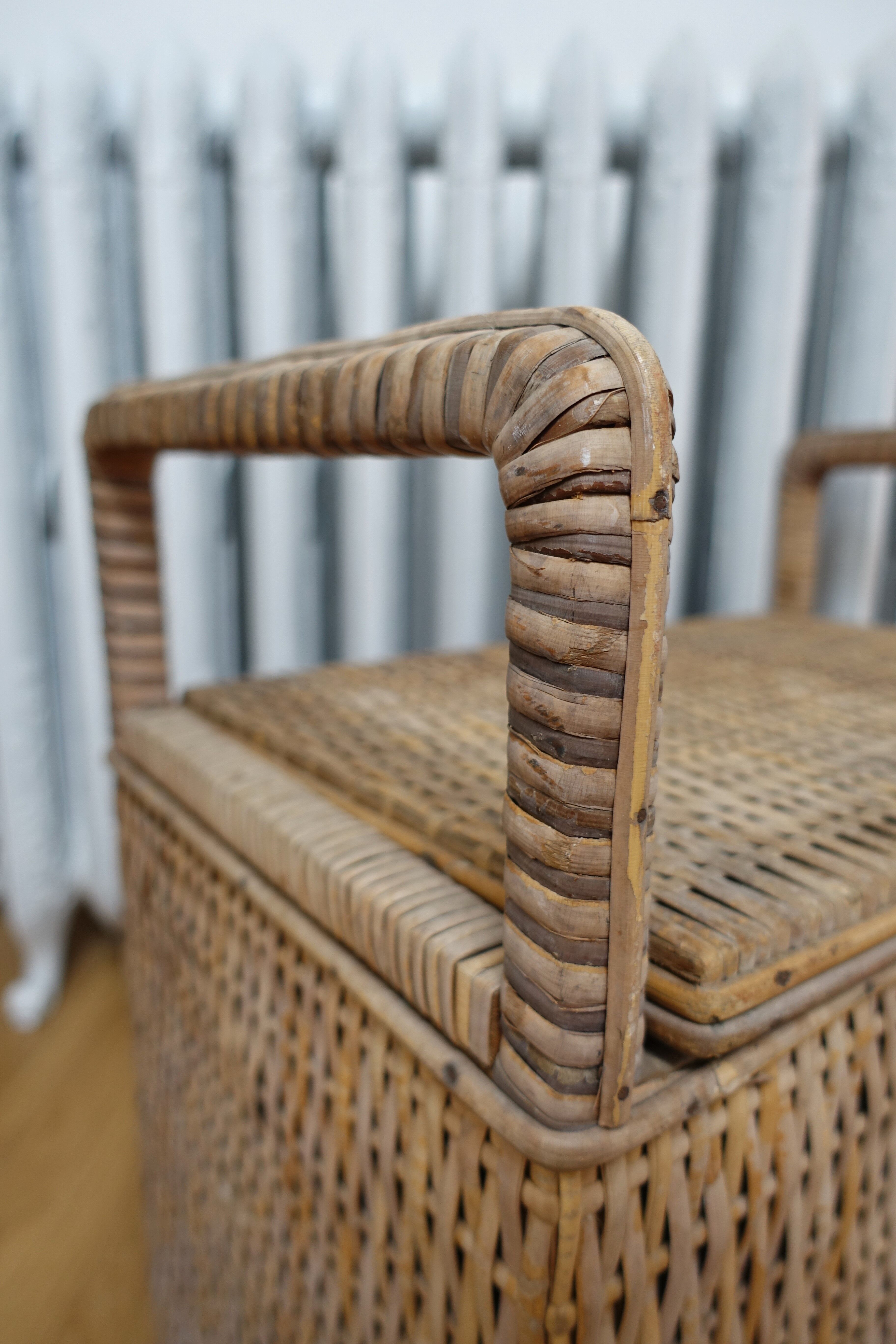 Wicker chest basket