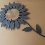 Metal flower mirror Chaty Vallauris, H 49.5 cm