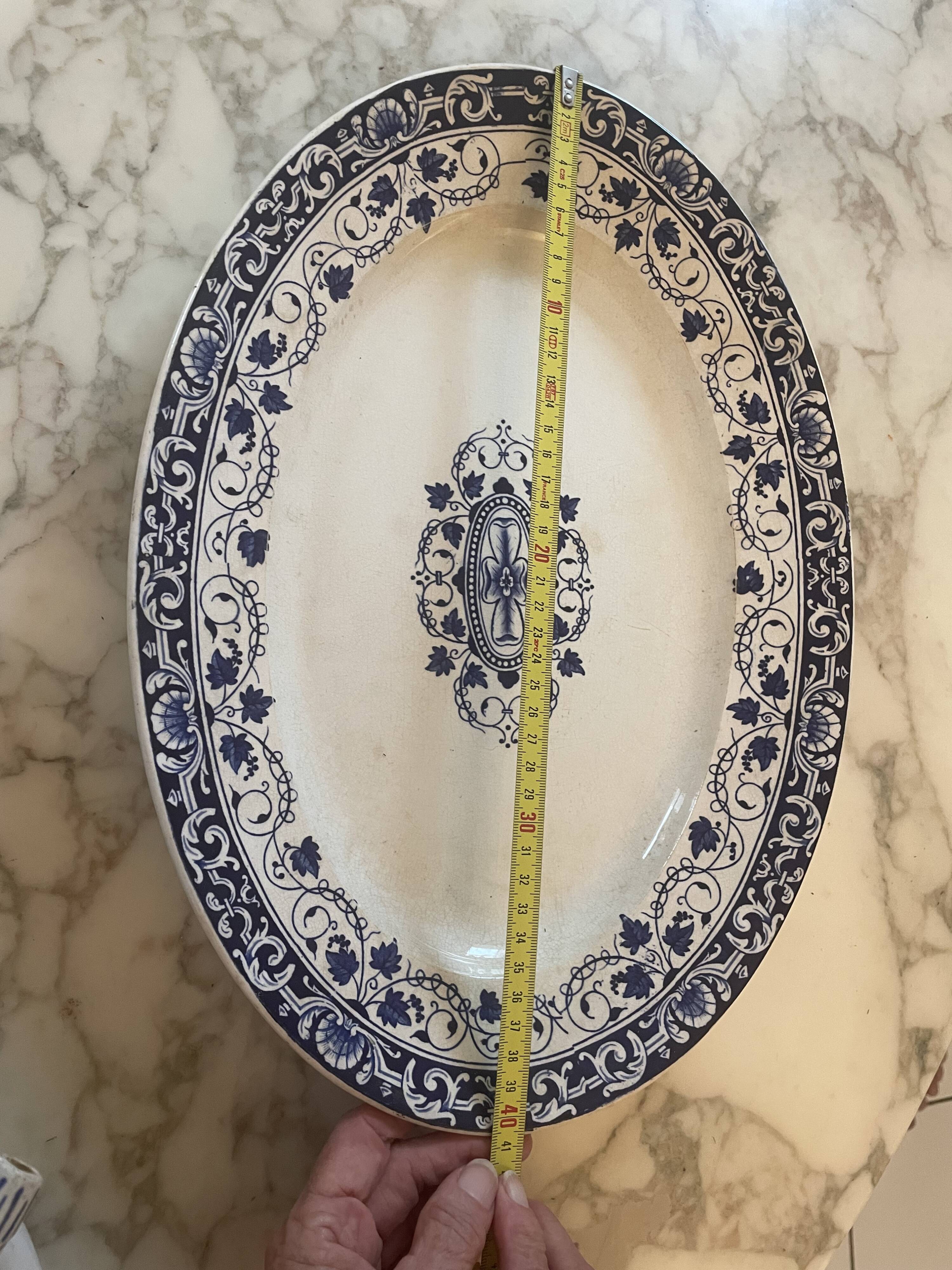 Plat  ovale Jules Vieillard Bordeaux – modèle Louis XV – XIXe