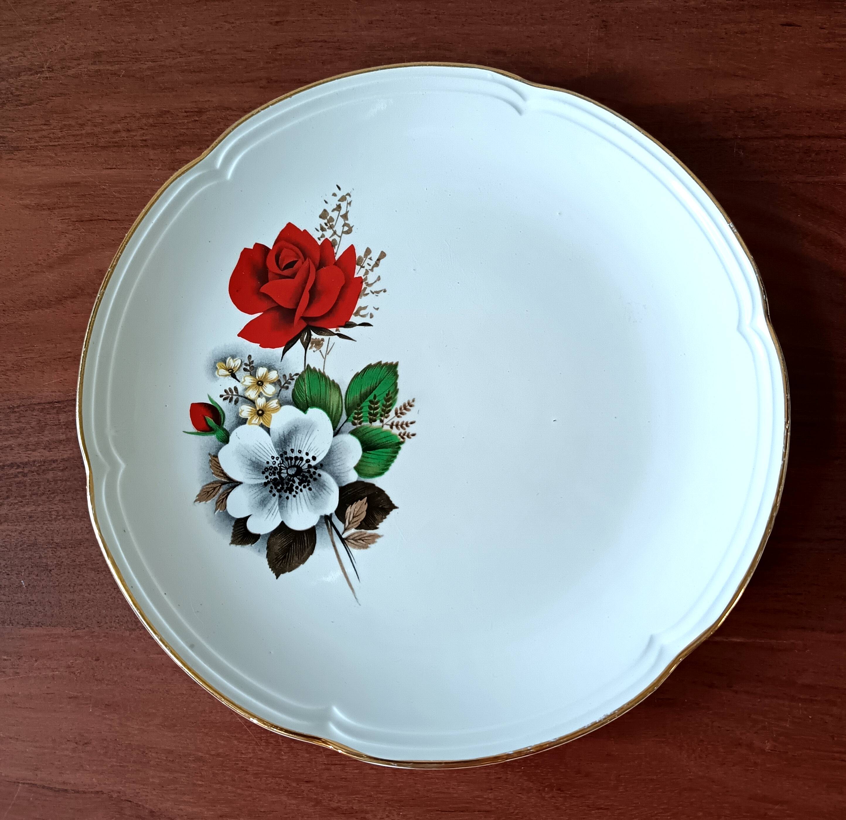 Dessert service 12 plates orchies moulin des loups traviata motif