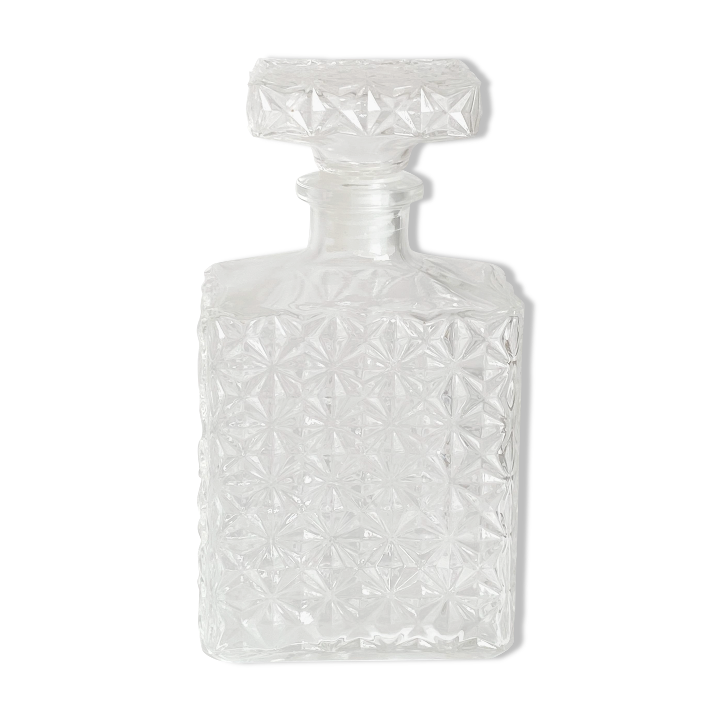 Diamond tip whisky carafe