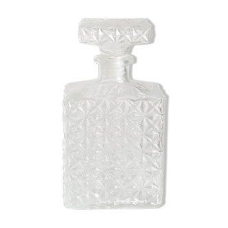 Diamond tip whisky carafe