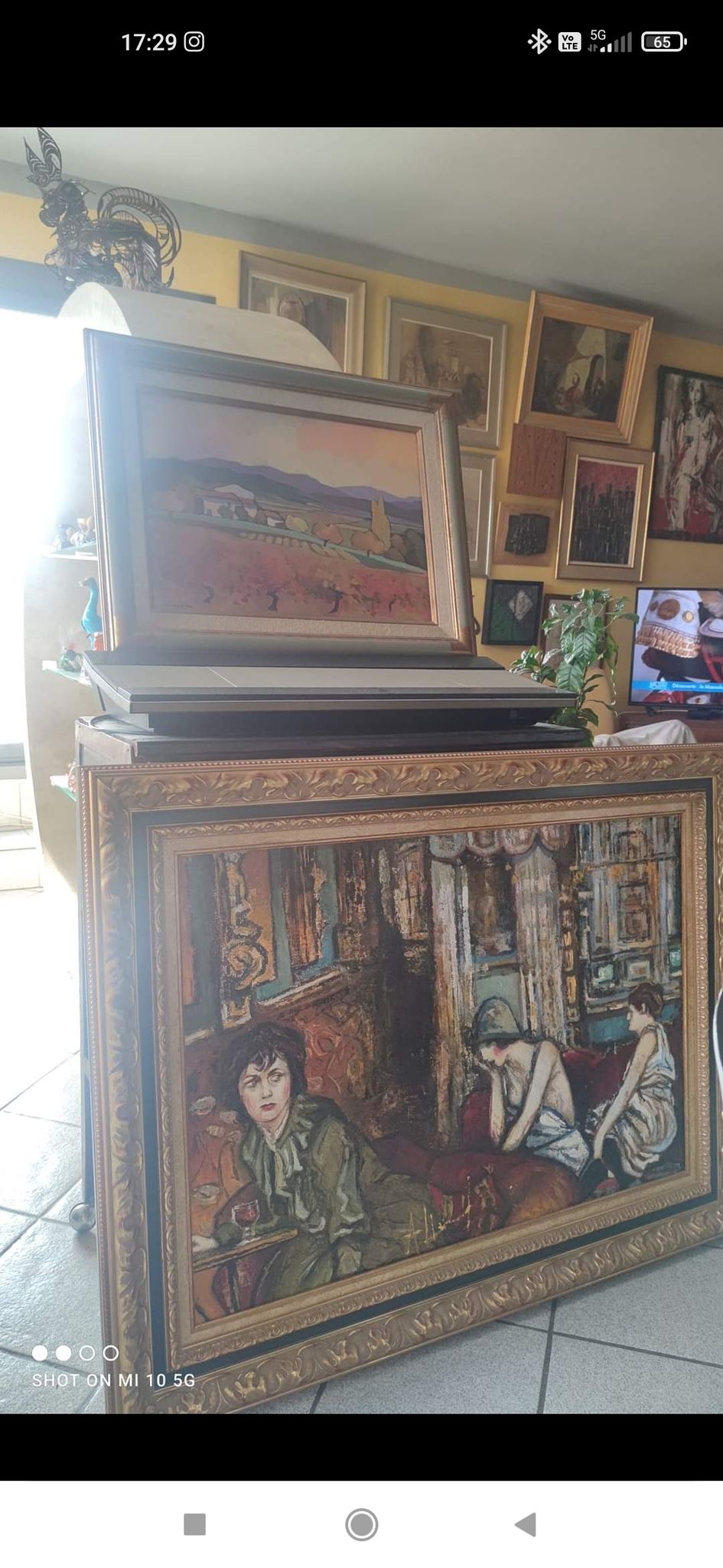 Tableau par Lorraine Jordan intitulé le mas à Lacoste