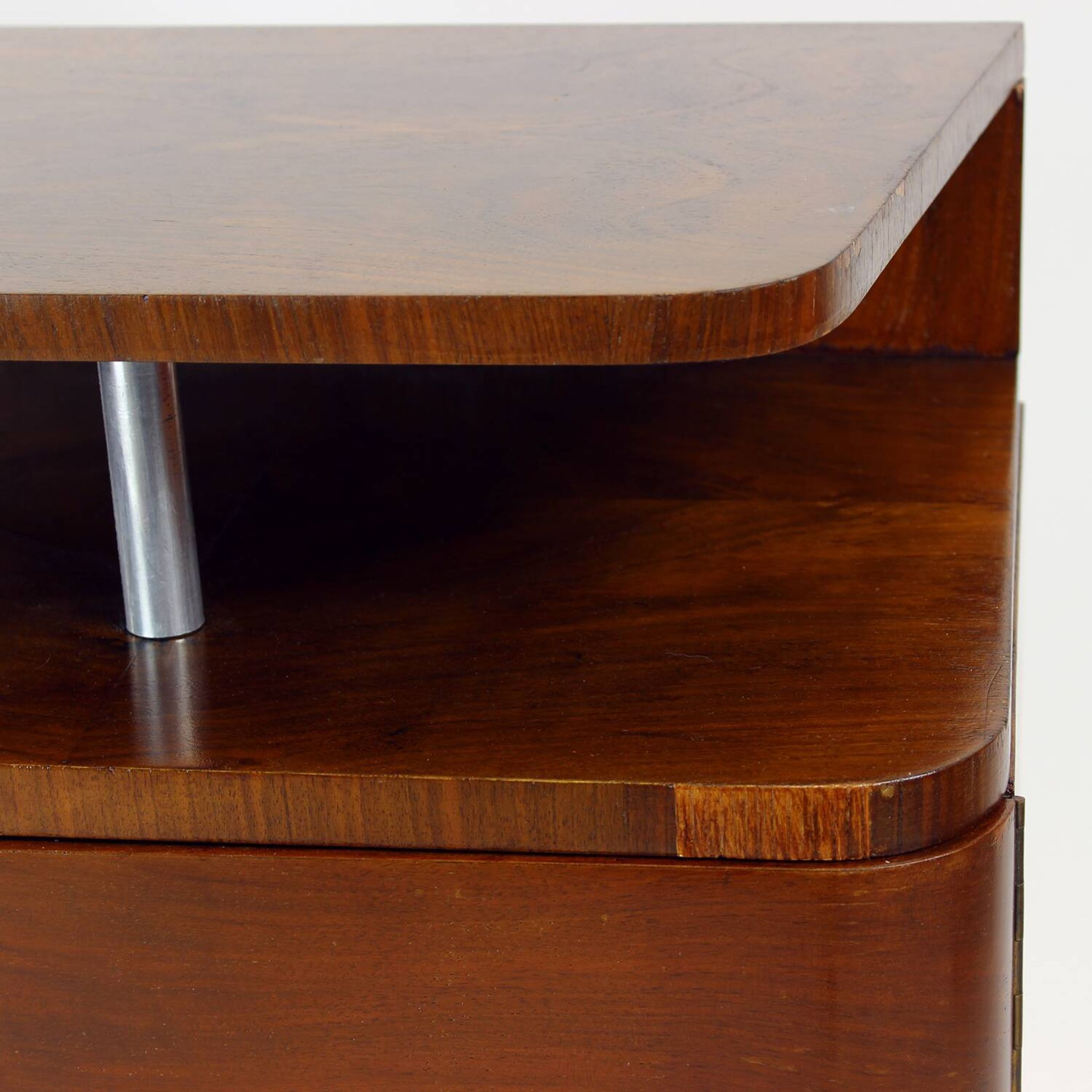 Ensemble de deux tables de chevet Bauhaus, Tchécoslovaquie, années 1950
