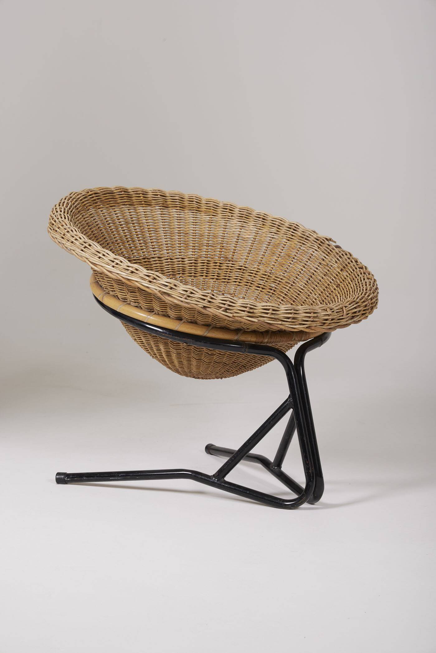 Arnold Bueno rattan and metal armchair by Mesquita