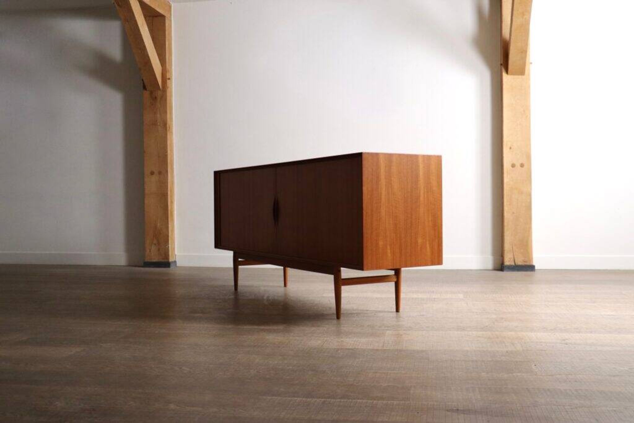 Buffet Arne Vodder Modèle 75 pour Sibast Mobler années 1960.