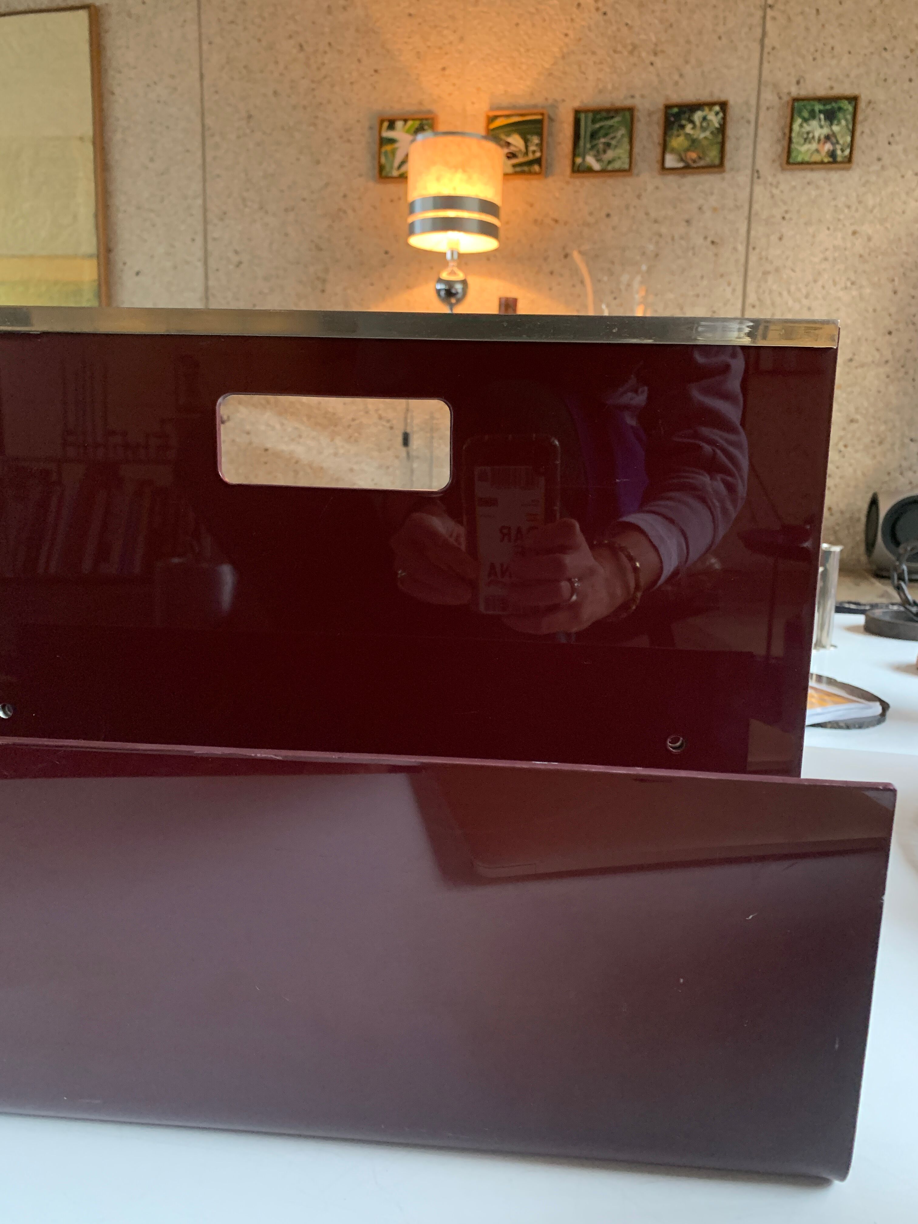 Magazine holder 70s plexiglass burgundy