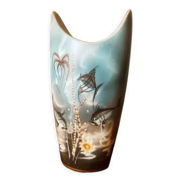Free-form marine decoration vase