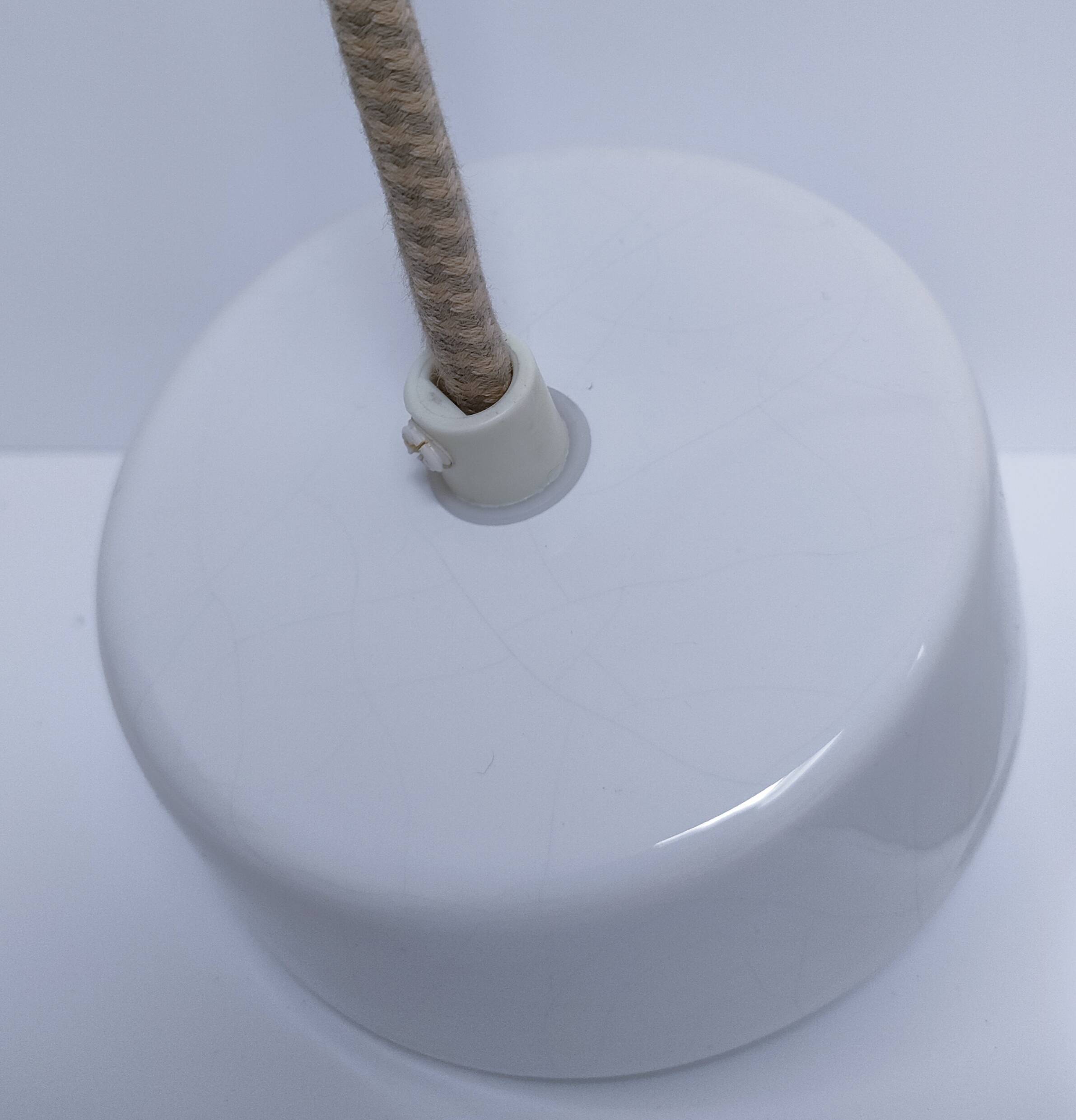 BTC England porcelain pendant light