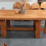 Farm table