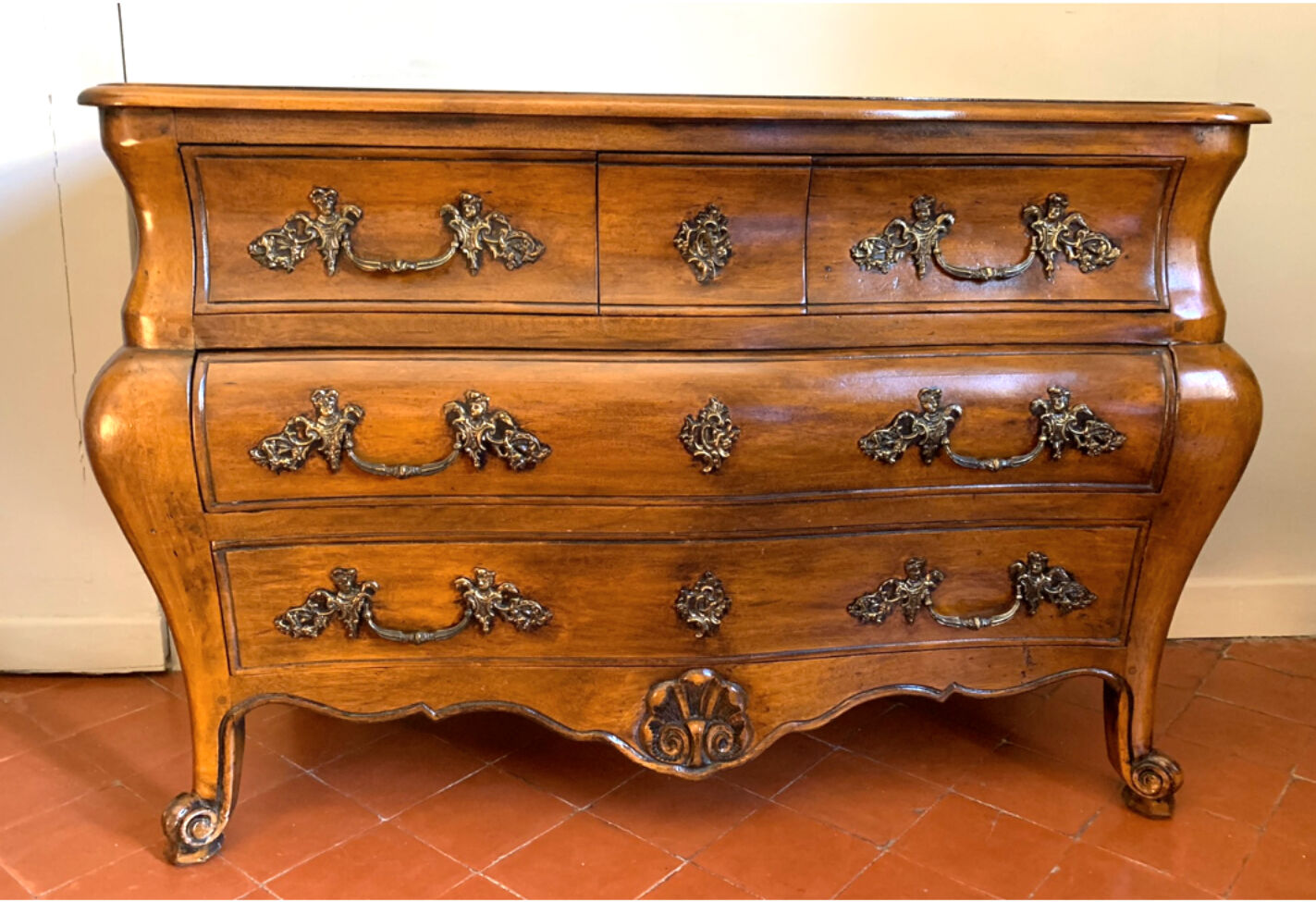 Louis XV style tomb chest of drawers with 5 drawers