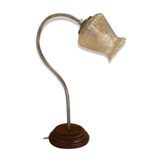 Metal and wood gooseneck table lamp