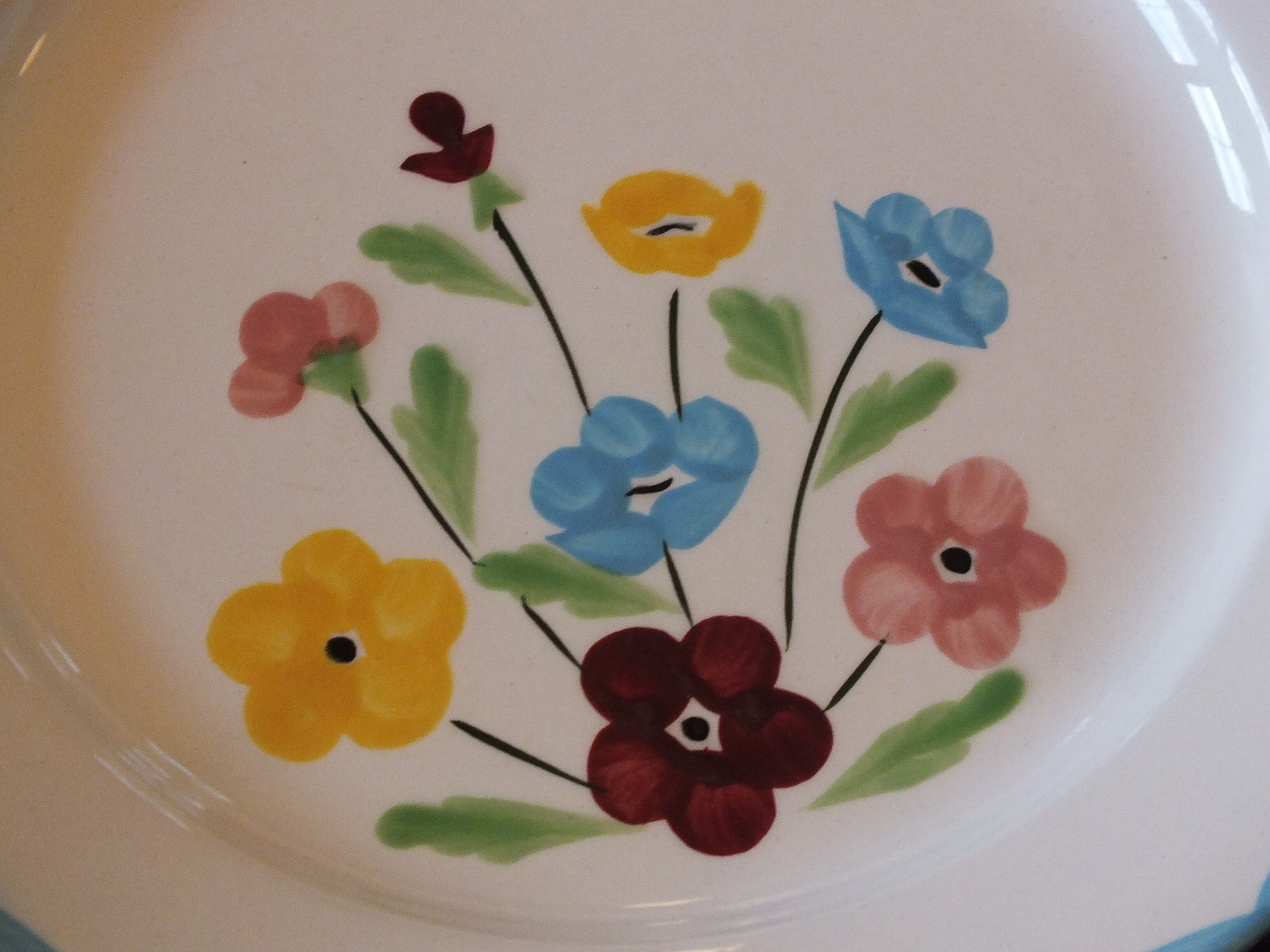 6 flat plates from the 50s Salins model Jocelyne
