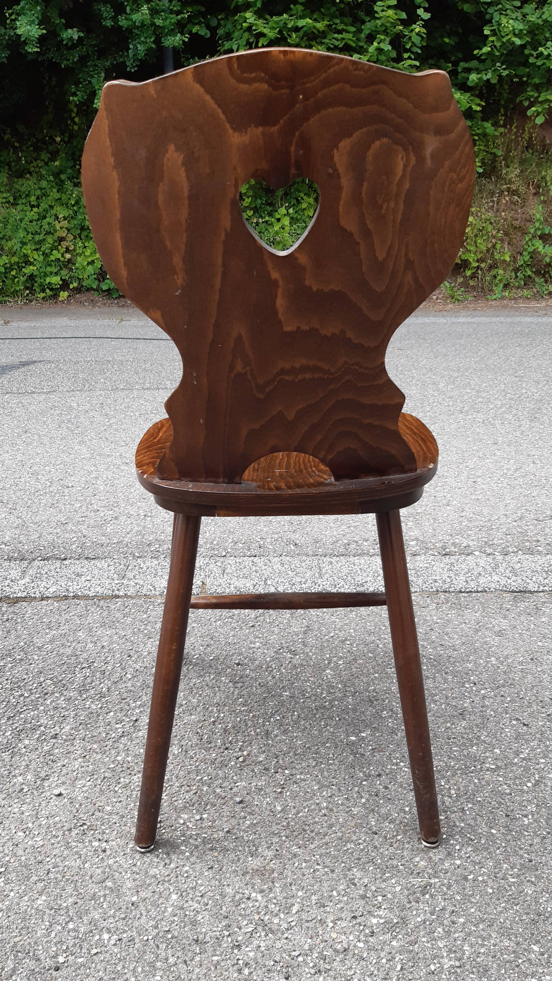 Lot 16 chairs bistro brasserie chalet deco mountain