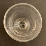 2 verres à pied anciens en verre bullé et soufflé
