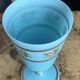 Calice en verre opalin bleu