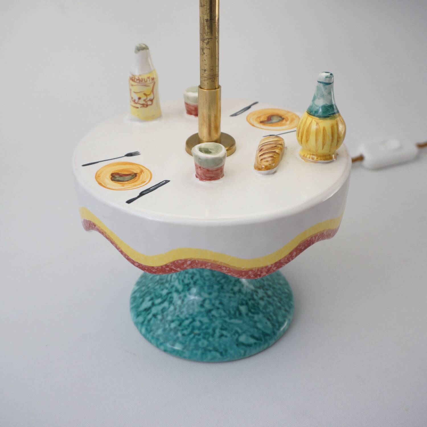 Vintage Florentine ceramic table lamp from the 1950s by MAF, Italian.