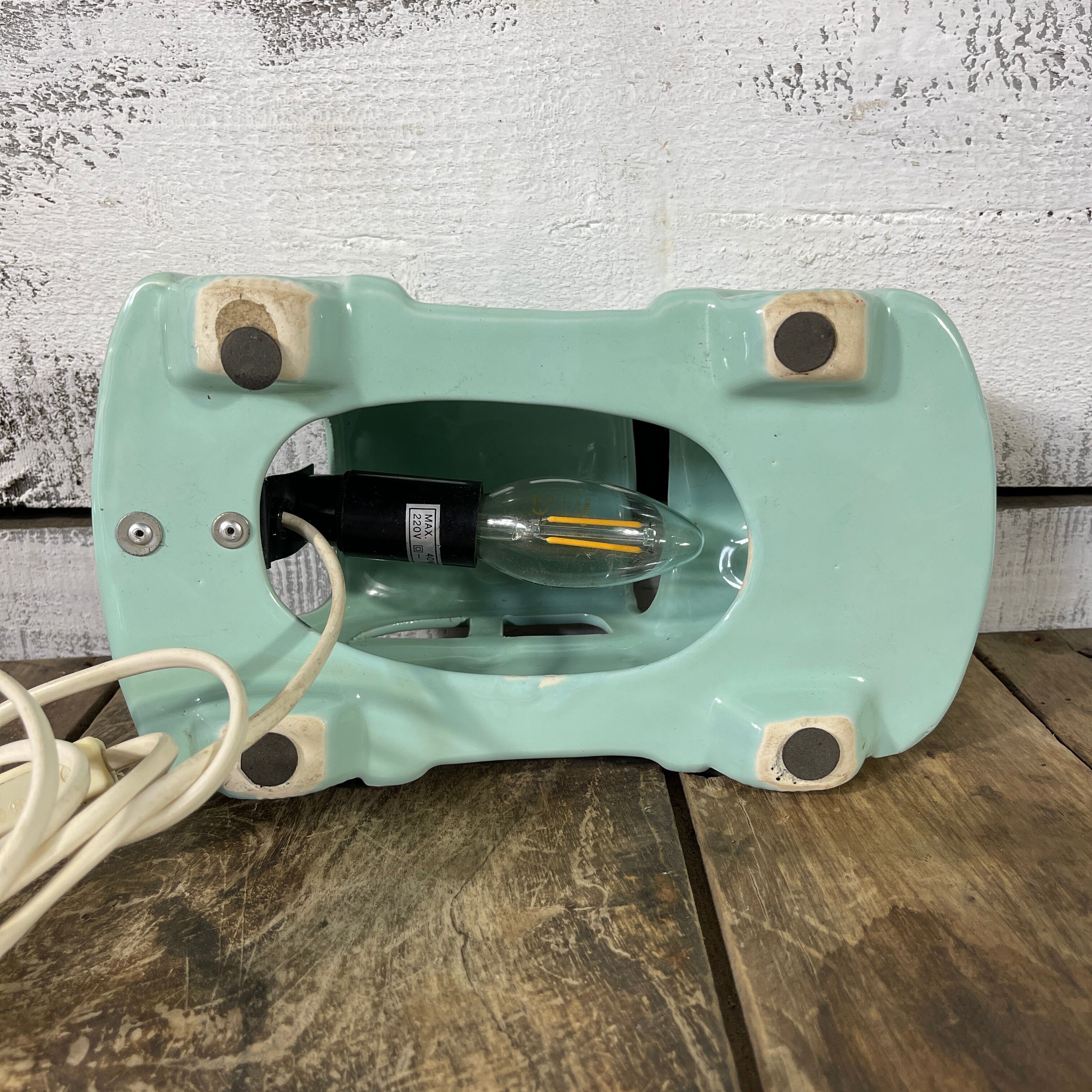 Volkswagen Beetle lamp