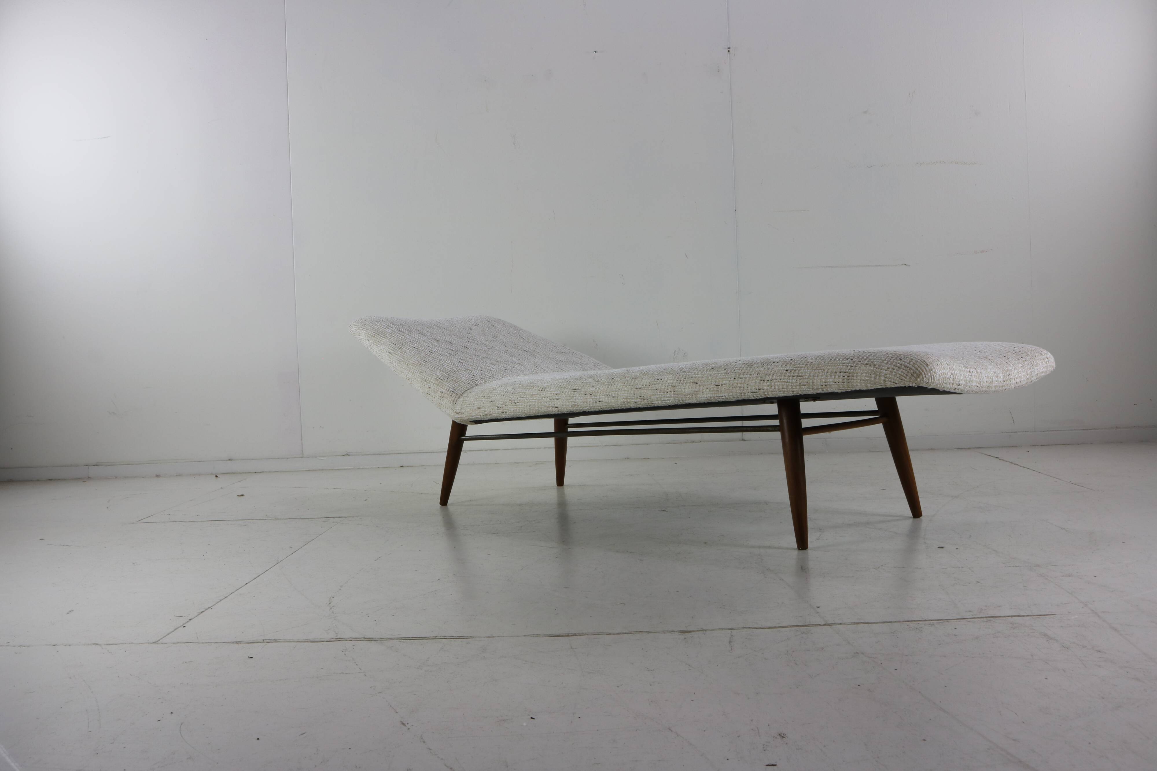 Mid-century designed daybed with metal