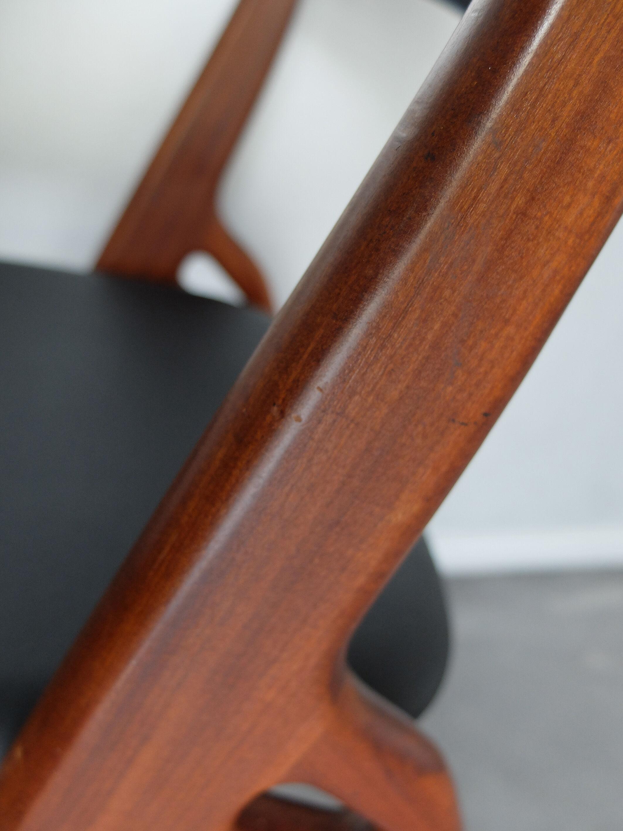 Chaise scandinave teck 1960