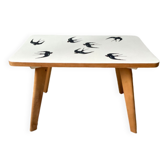 Swallow vintage coffee table