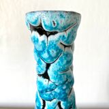 70s single-flower vase