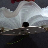 Wall lamp shell art deco in bronze and thick frost glass