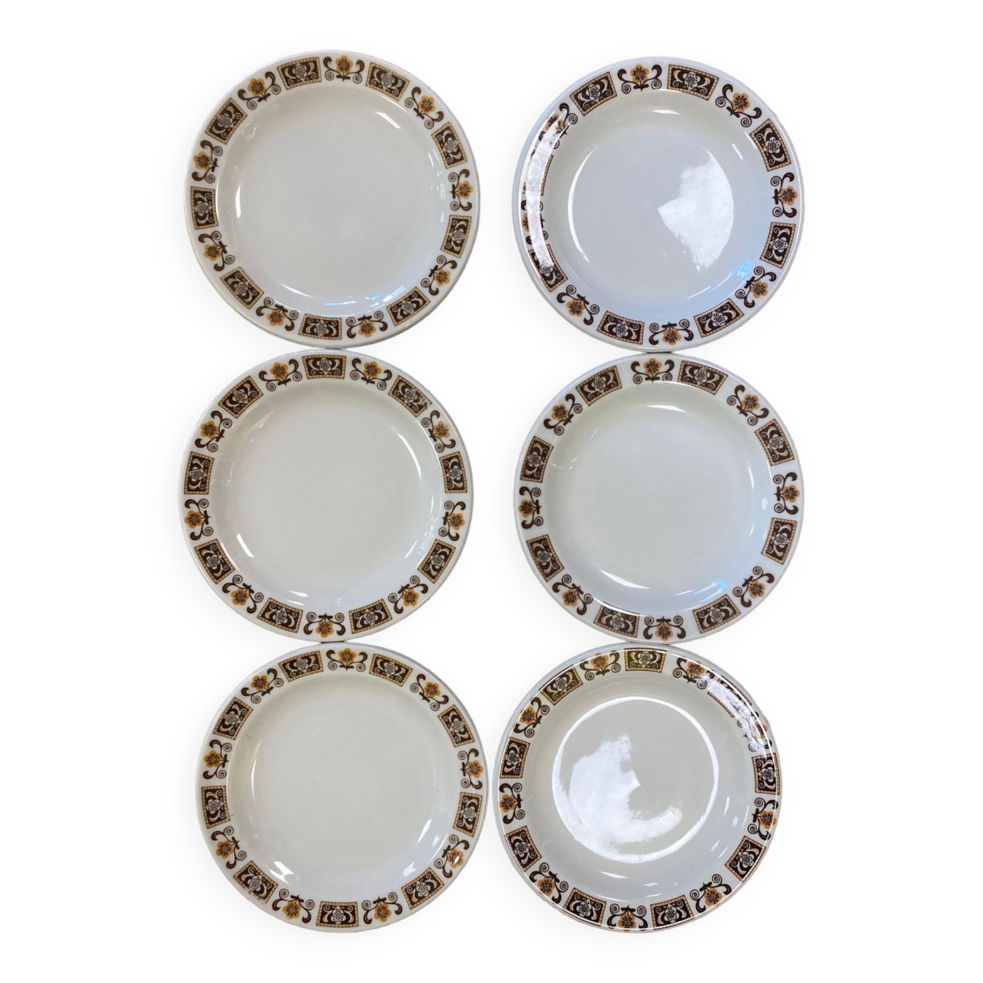 Vintage 70s patterned plates