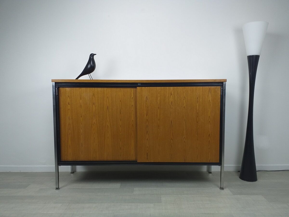 Sideboard storage modernist design 70s vintage oak metal