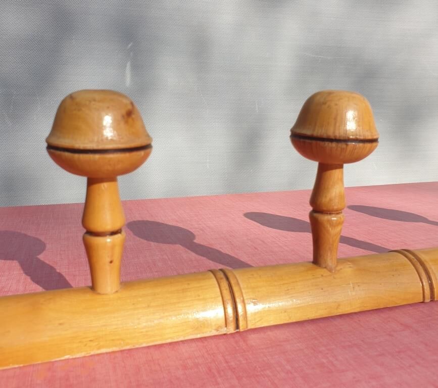 Wall coat rack with 5 hooks 1900