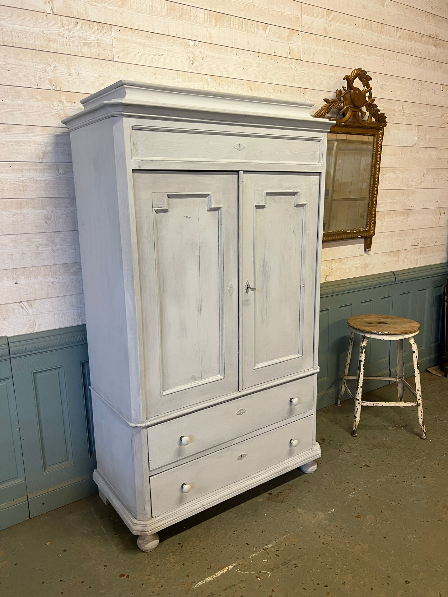 Armoire penderie anglaise
