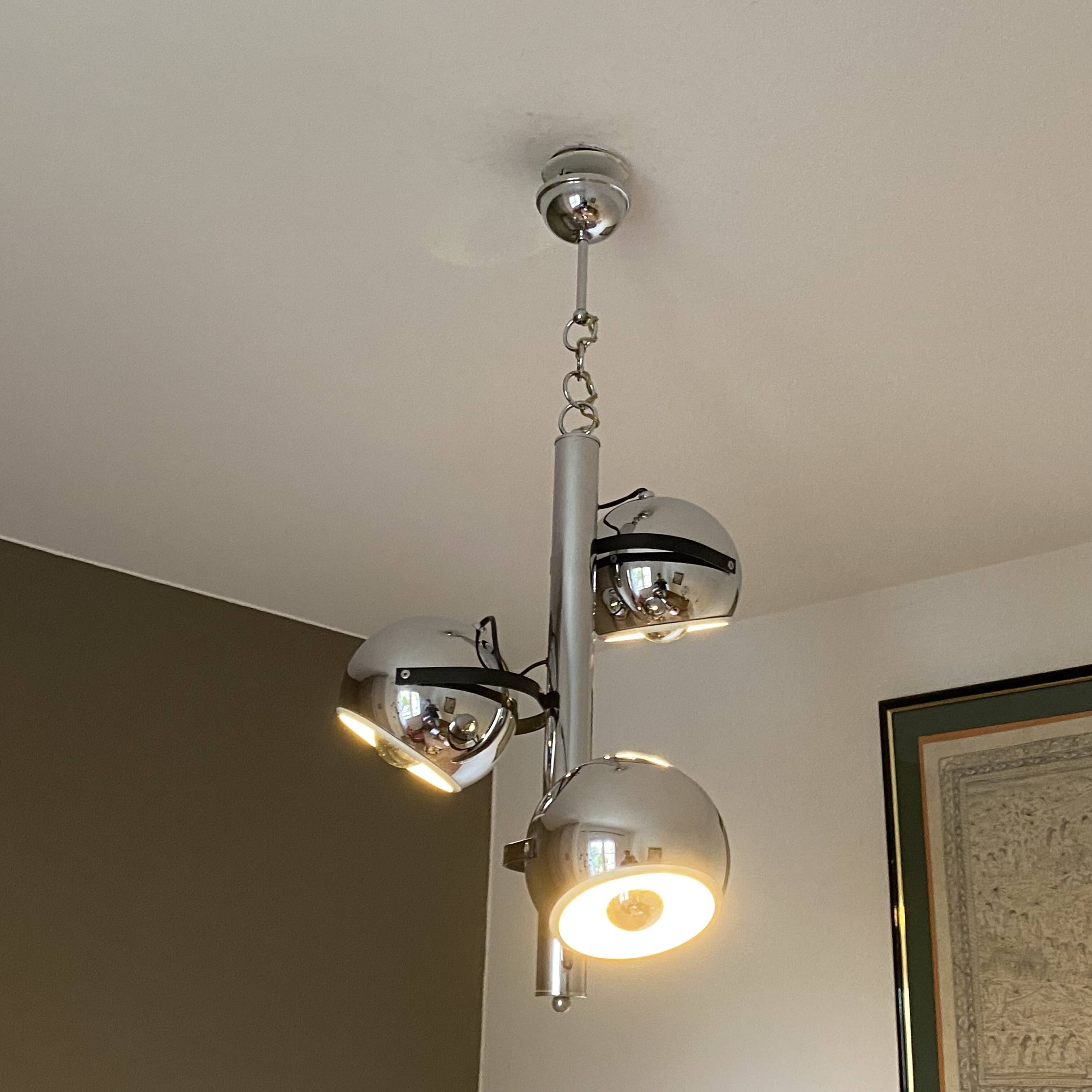 Eye Ball 3 globe pendant light. 1970. Space age.