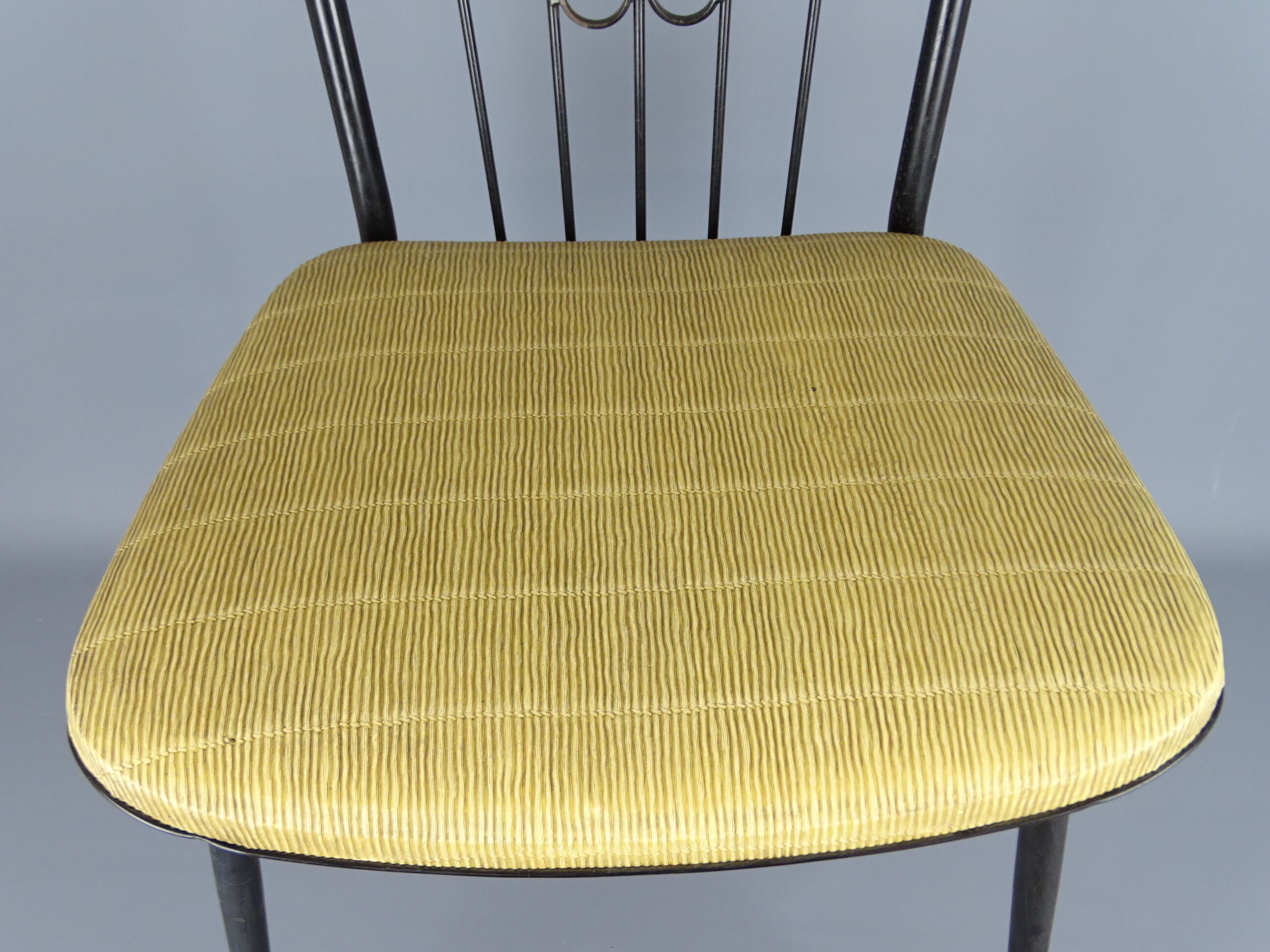 Set of 6 vintage chairs by Colette Gueden