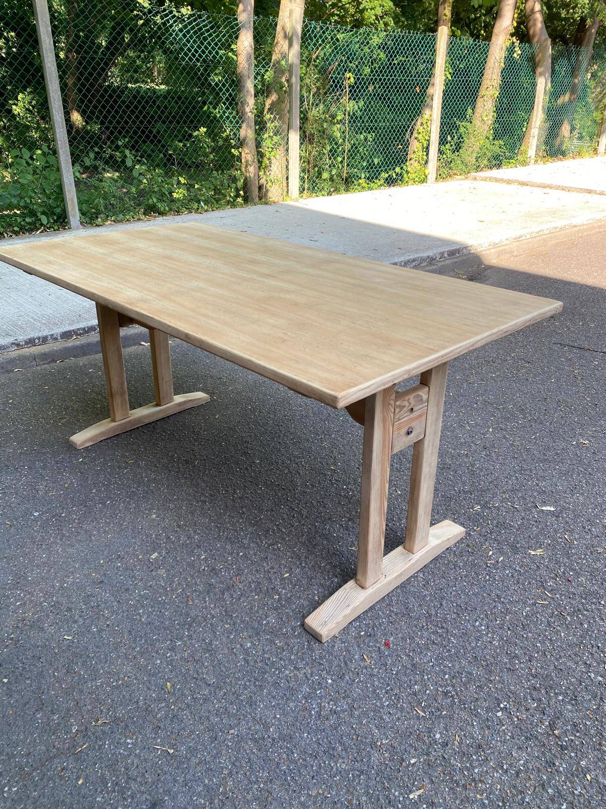 Rectangular extendable dining table in the style of Rainer Daumiller, 1970.