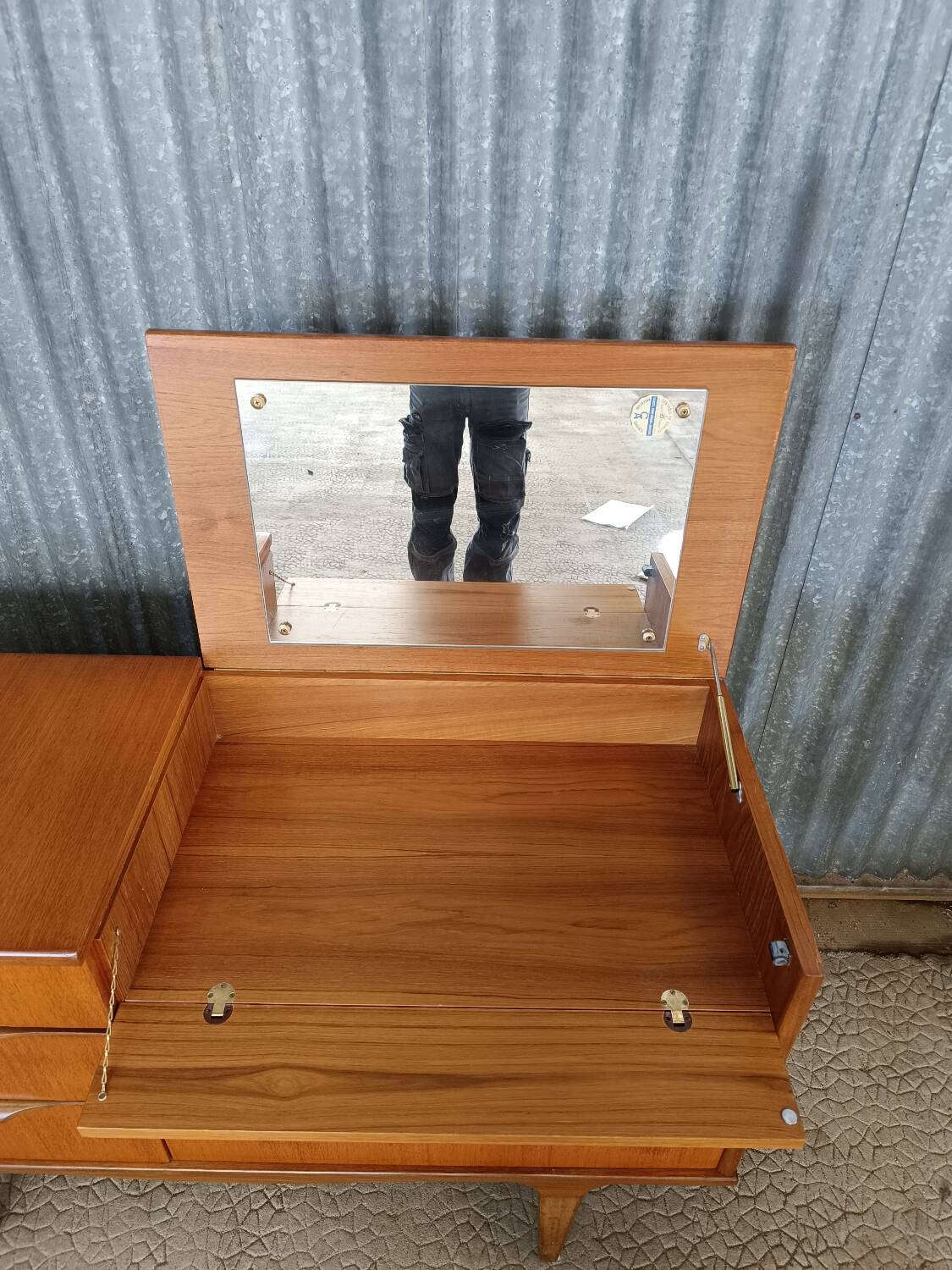 Scandinavian vintage chest of drawers / dressing table