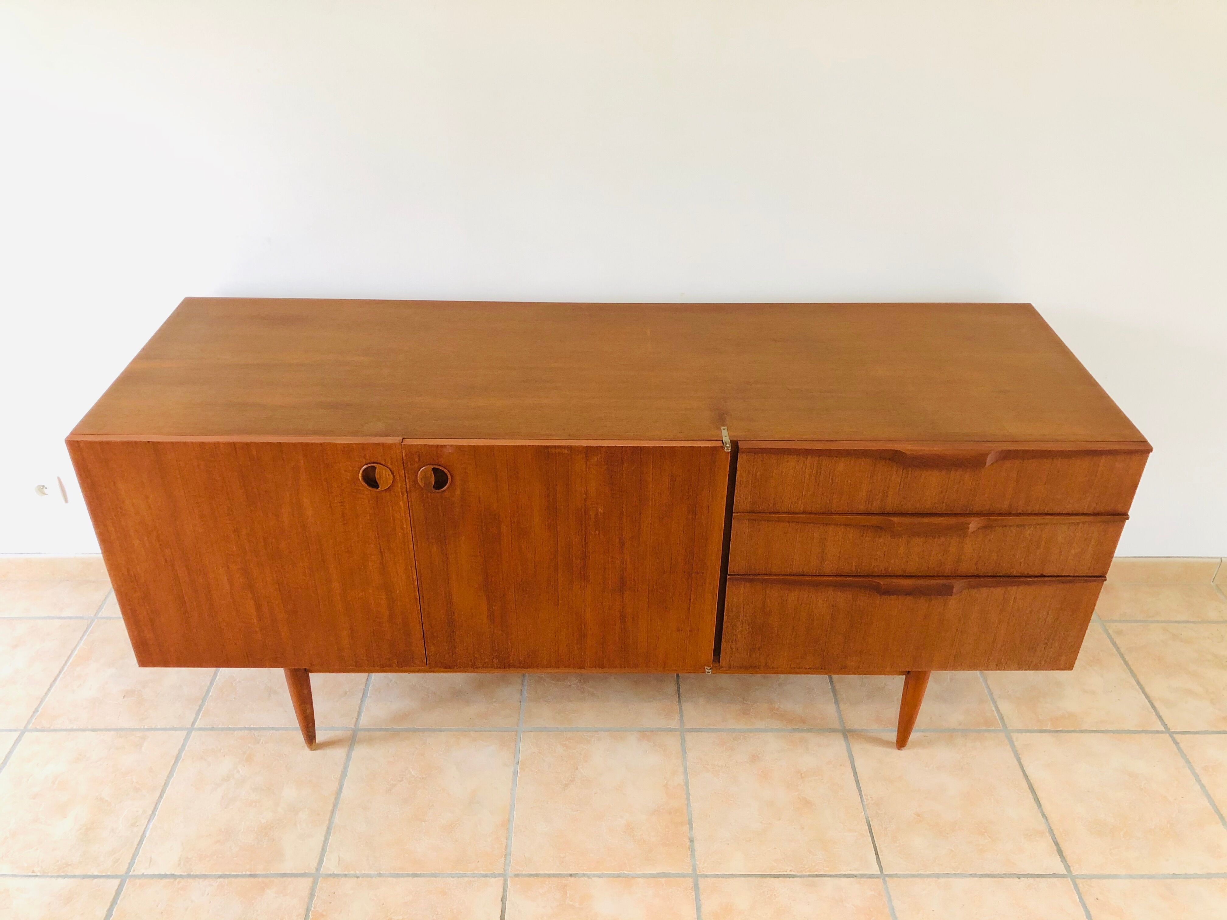 Vintage teak 1960 enfilade